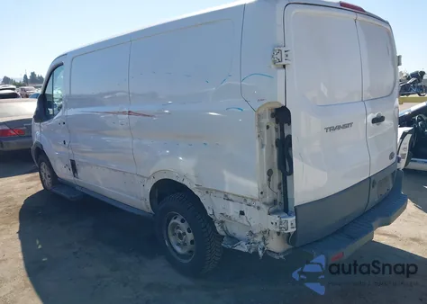 2018 Ford Transit-250 z USA, uszkodzony, nr VIN 1FTYR1YM3JKA19766